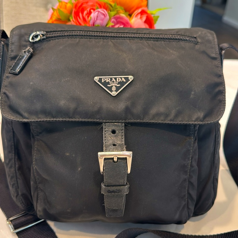 Authentic Prada Black Crossbody bag with authenticity card - Picture 2 of 16